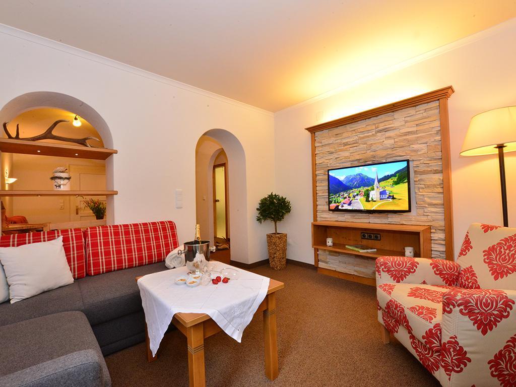 Hotel Wagner Riezlern Exteriör bild