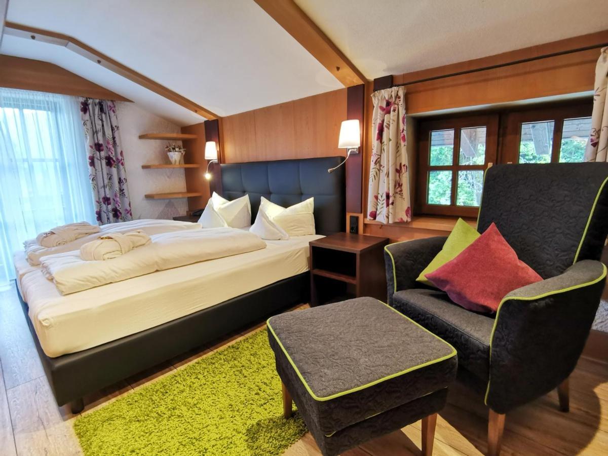 Hotel Wagner Riezlern Exteriör bild